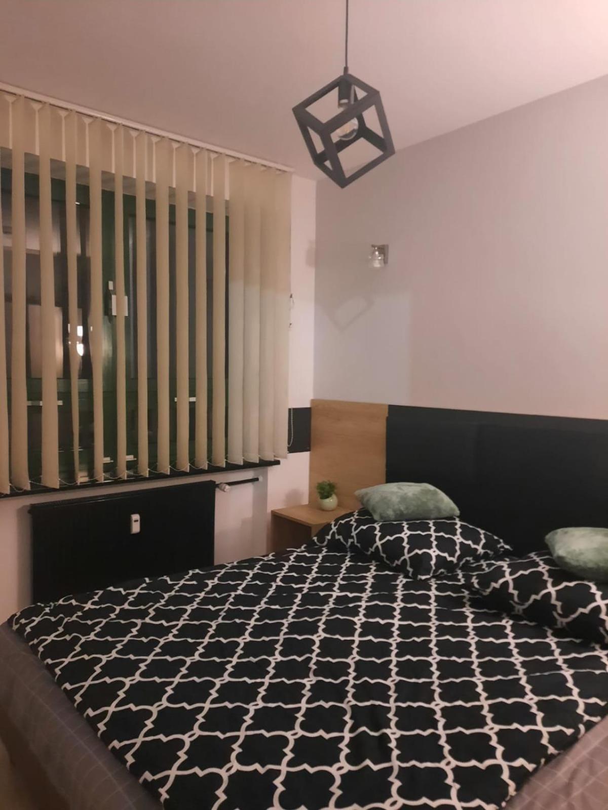 Aparthouse Zegrze سيروتك المظهر الخارجي الصورة